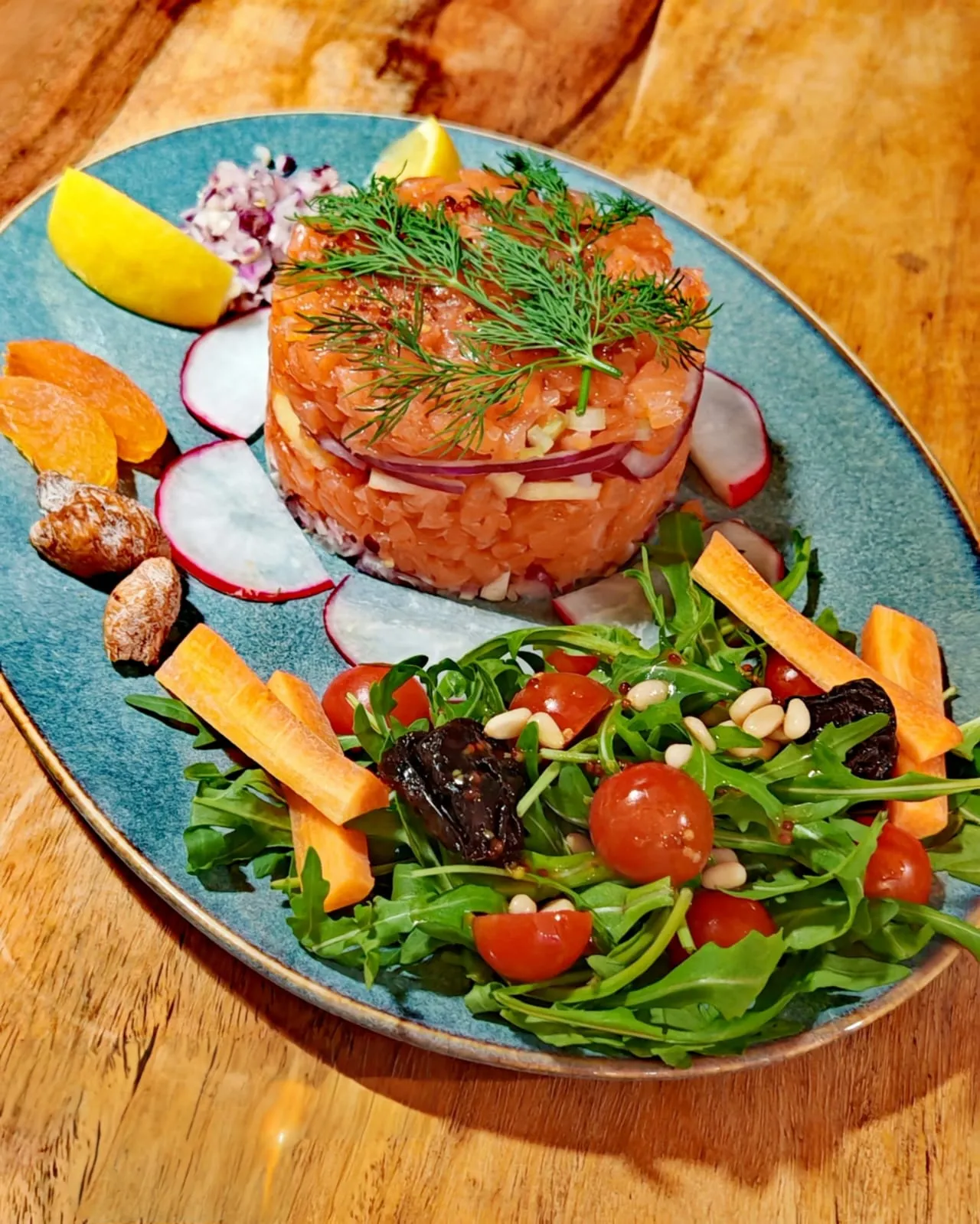 Tartare de saumon frais